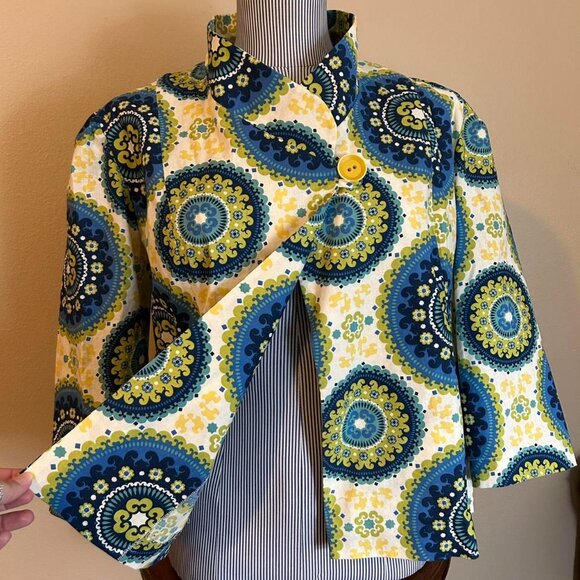 Beautiful Handmade Medallion Retro Bold Jacket Top High Collar Blouse - Picture 5 of 7